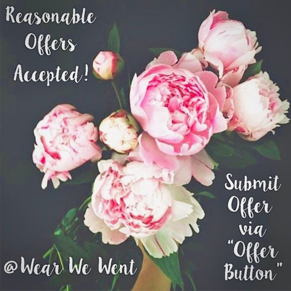 Shoes - @wearwewent accepts reasonable offers!! ❤️